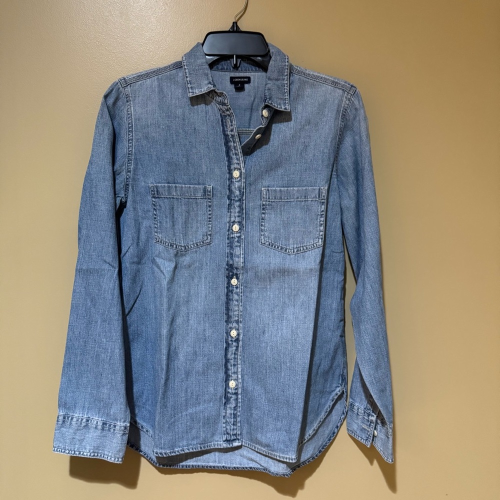 J.Crew Jeans Denim Button-Up Shirt in Light Blue